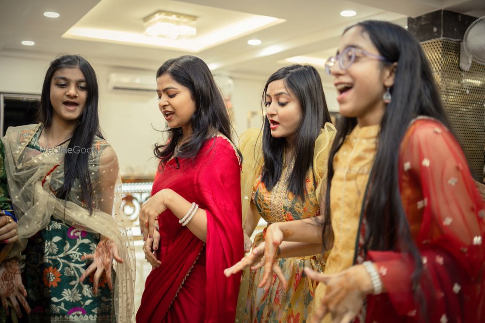 Photo From Saumya's Mehendi - By The Knot Of The Heart