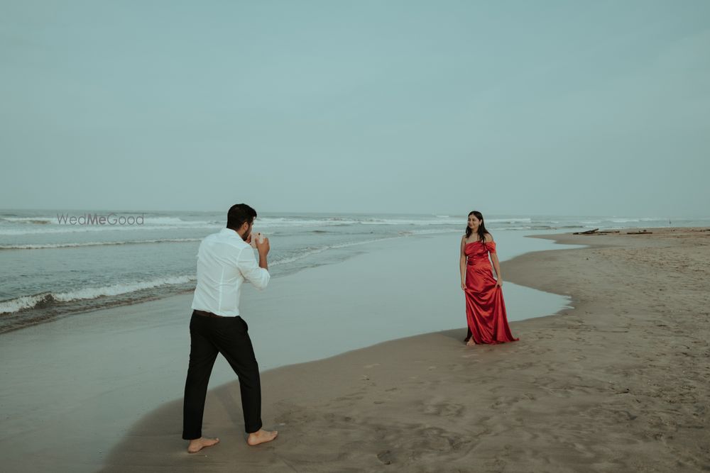 Photo From Resham & Shashank Pre-Wedding - By Dhaarna Bhola Photography