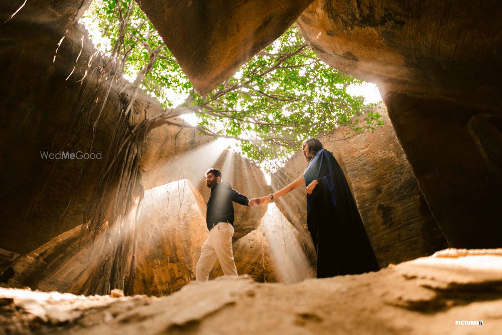 Photo From PreWedding of DEVYANI & HARSH - By Picture Me