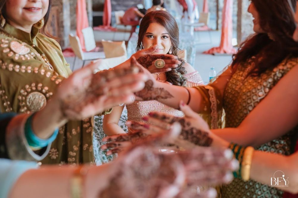 Photo From Monique & Kunal (Mehendi)  - By The Mooncloud Events