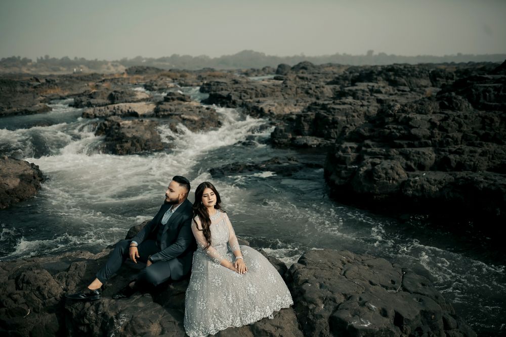 Photo From Indore Prewedding 01 - By Mayur's Photography