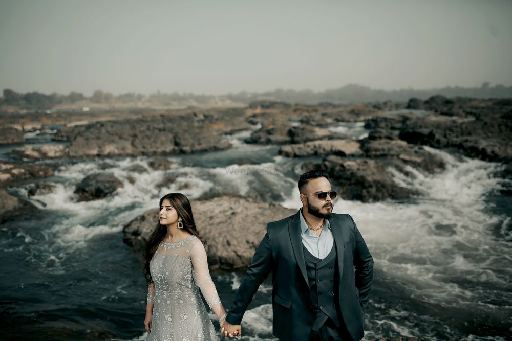 Photo From Indore Prewedding 01 - By Mayur's Photography