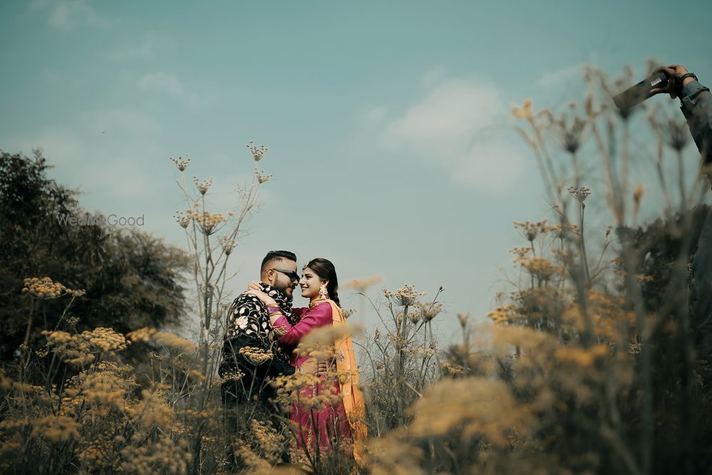 Photo From Indore Prewedding 01 - By Mayur's Photography