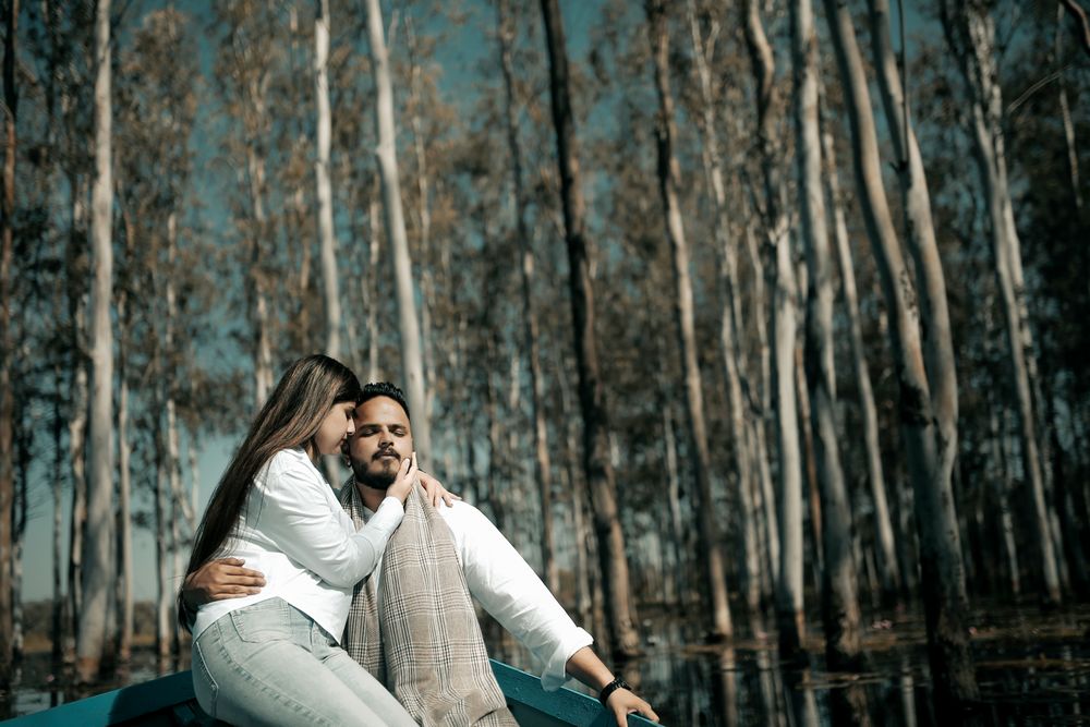 Photo From Indore Prewedding 01 - By Mayur's Photography