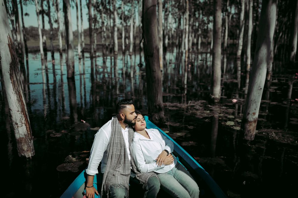 Photo From Indore Prewedding 01 - By Mayur's Photography