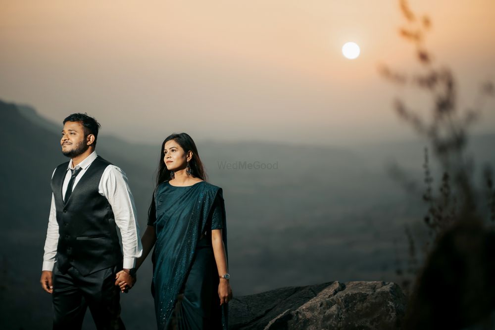 Photo From Indore Pre - wedding 03 - By Mayur's Photography