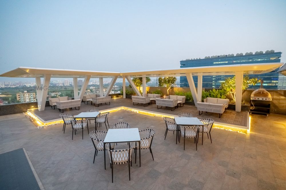 Photo From 5IVE THE SKY BAR POOLSIDE BAR - By Radisson Blu Pune Hinjawadi