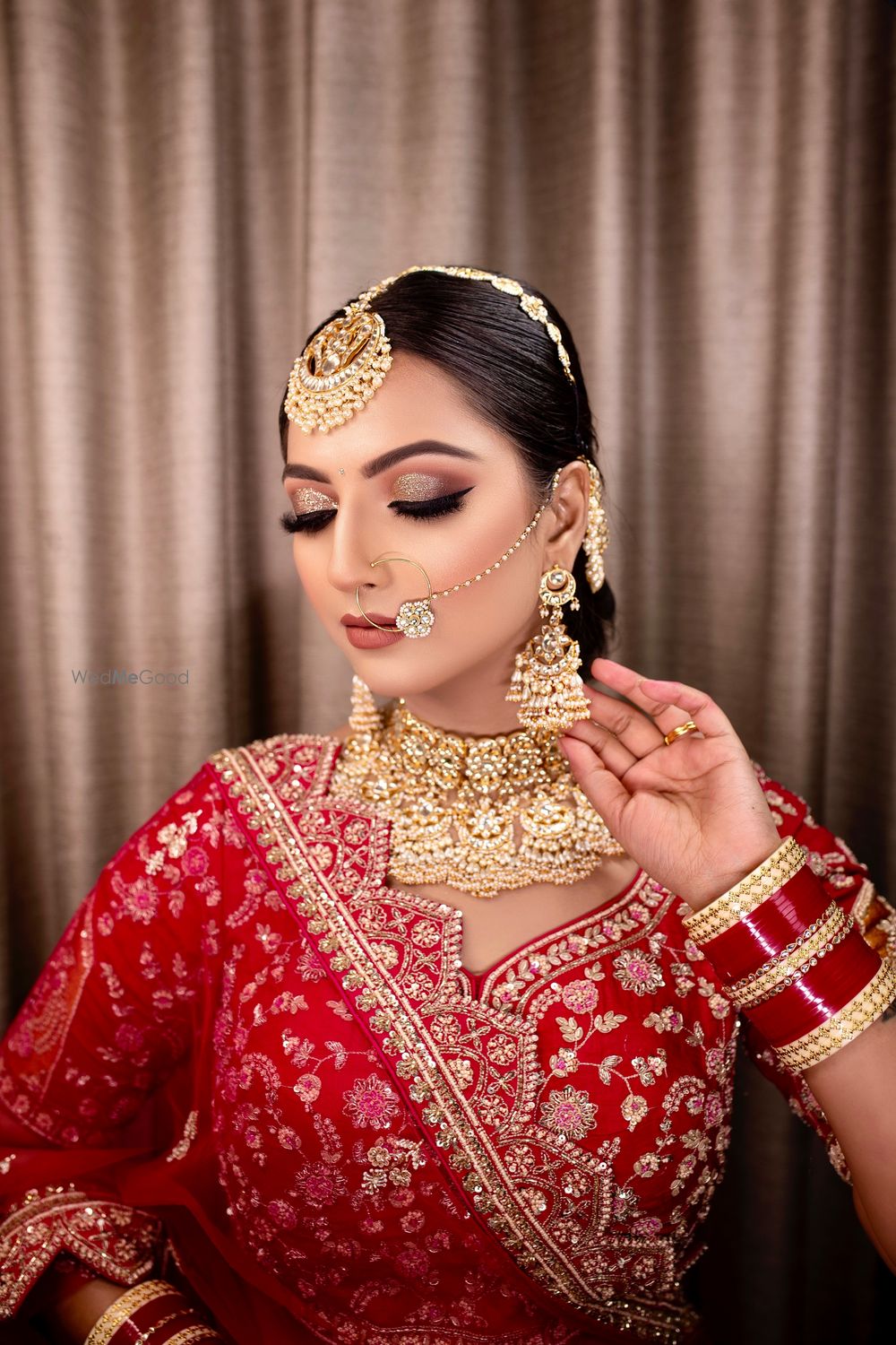 Photo From Bridal Makeover - Golden glittery eyes with wing liner - By Diksha Duggal Makeovers