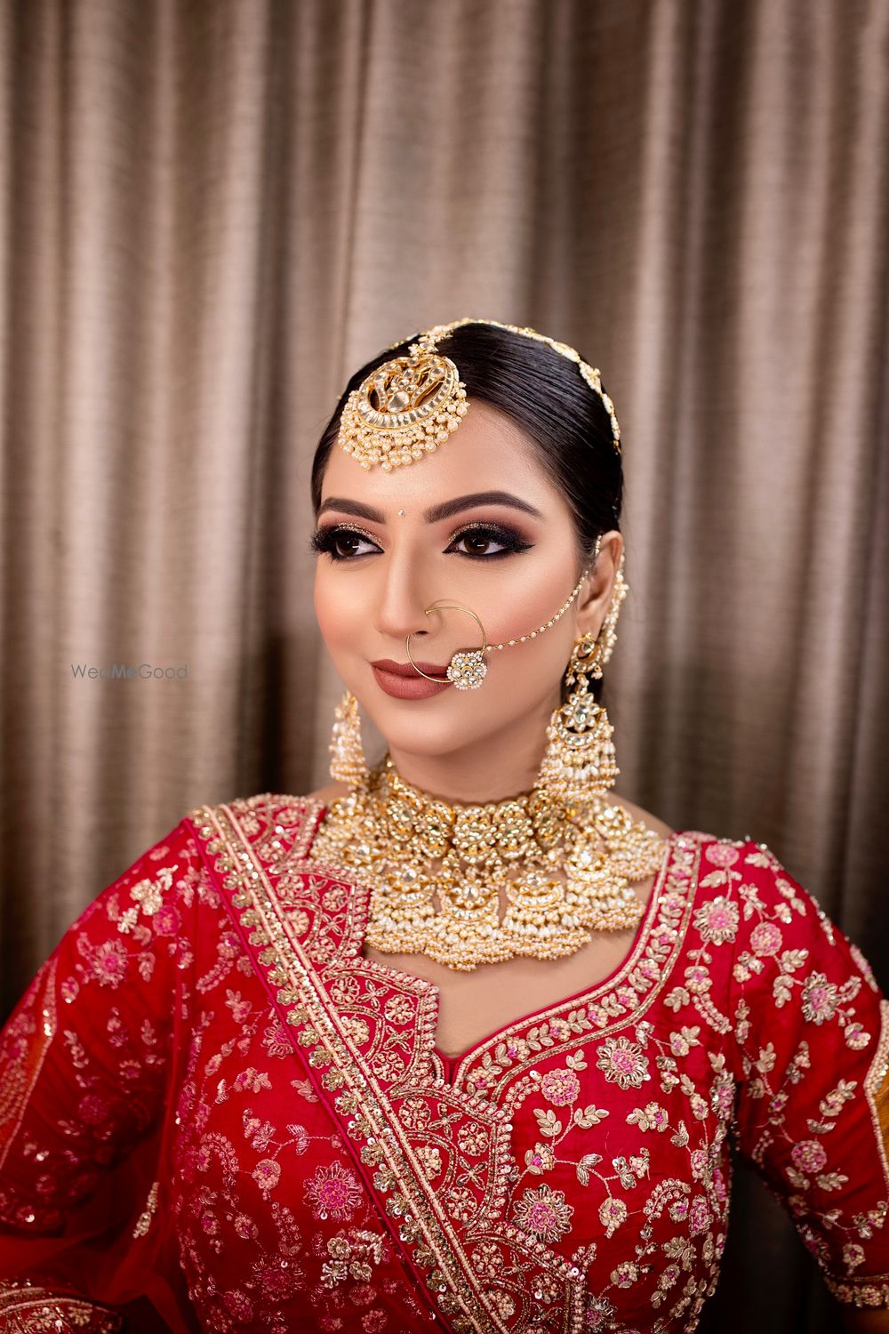 Photo From Bridal Makeover - Golden glittery eyes with wing liner - By Diksha Duggal Makeovers