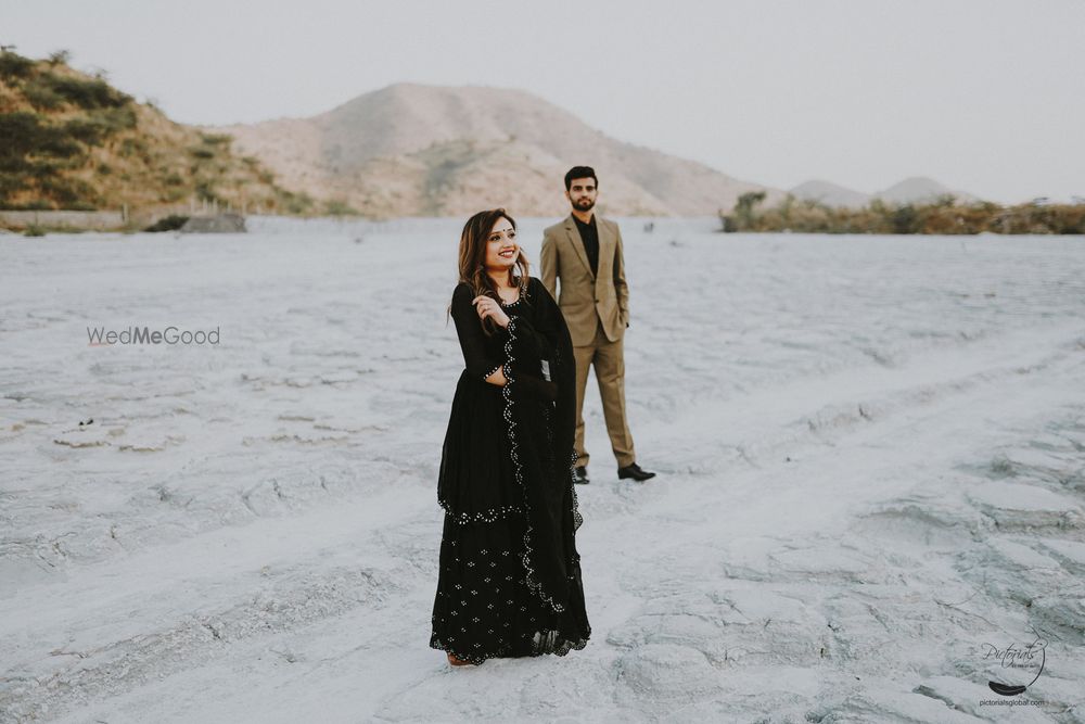 Photo From Bhavik Riddhi - By Pictorials by Nirav Patel