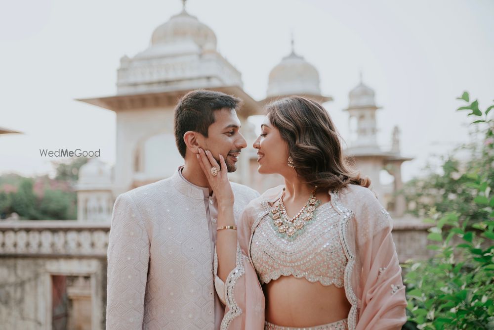 Photo From Anmol & Anavi - By Memoirs Photography - Pre Wedding