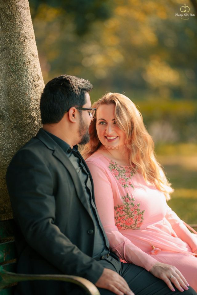 Photo From Rishabh & Lana`s Pre Wedding - By Bombay Art Studio Photography