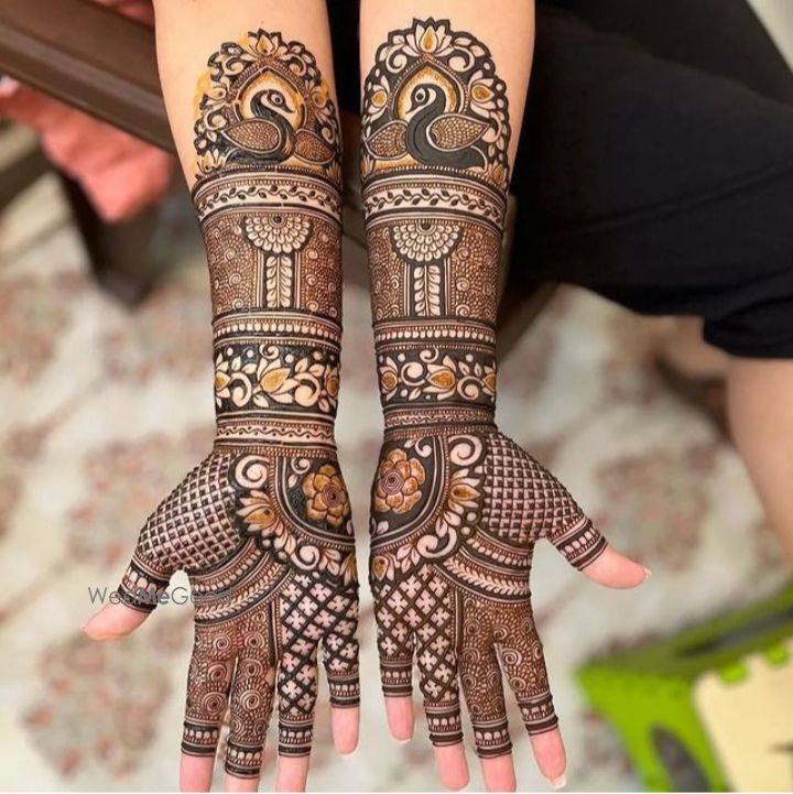 Photo From bridal mehndi designs - By Govind Mehandi Artist Bangalore