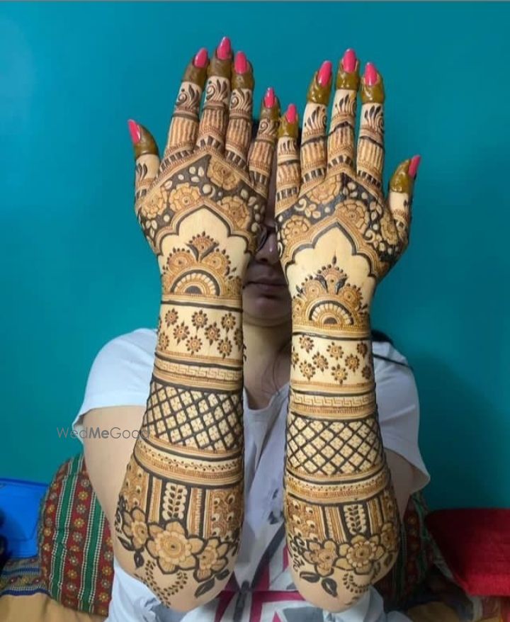 Photo From bridal back hand mehndi design - By Govind Mehandi Artist Bangalore