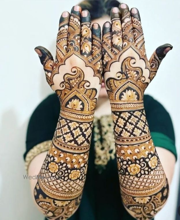 Photo From bridal back hand mehndi design - By Govind Mehandi Artist Bangalore