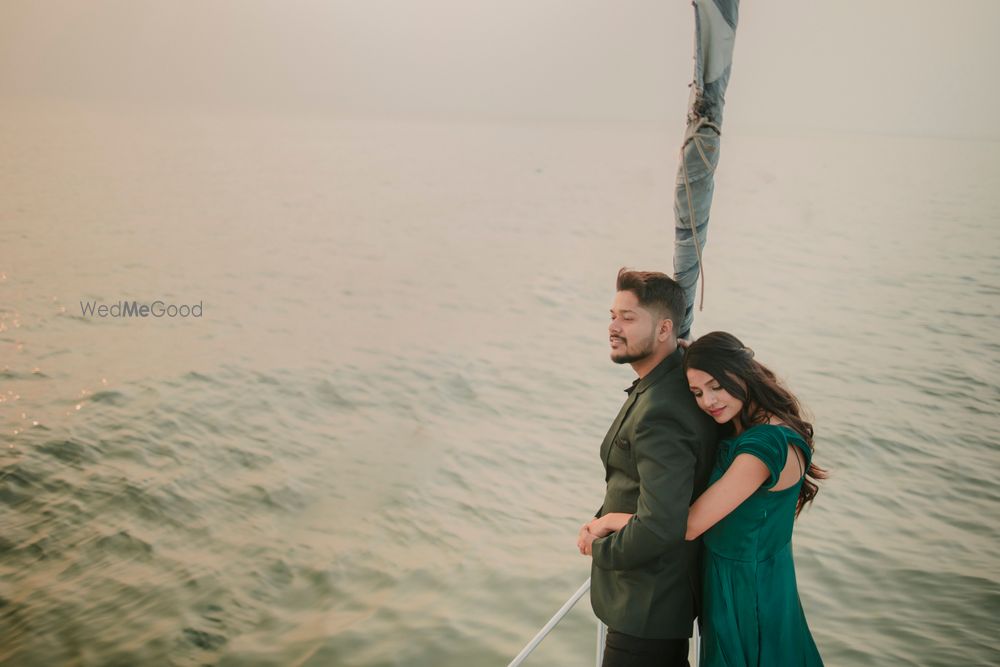 Photo From Mumbai Pre Wedding Photoshoot - By Yogi Zaveri Photography