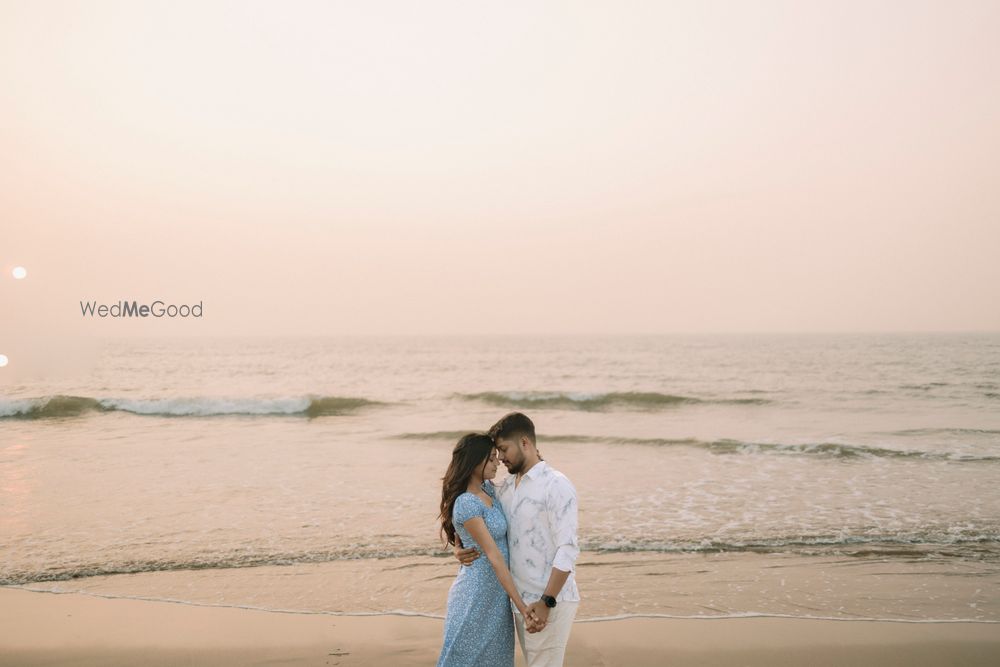 Photo From Mumbai Pre Wedding Photoshoot - By Yogi Zaveri Photography