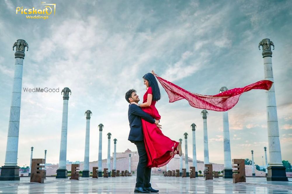 Photo From Pre Wedding - By Picskart Weddings