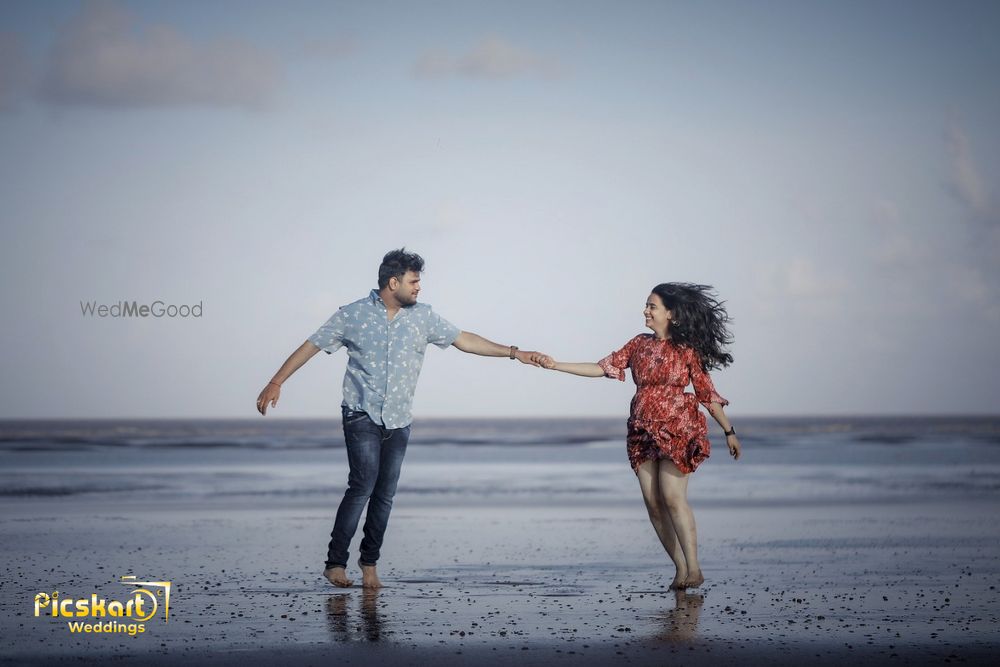 Photo From Pre Wedding - By Picskart Weddings