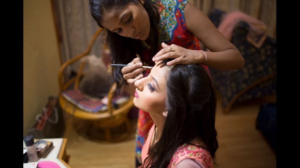 Photo From Bride Shravya  - By Makeover By Sunitha Behura 