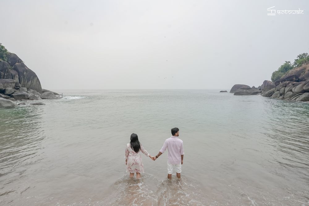 Photo From Pre Wedding - By Fotowale