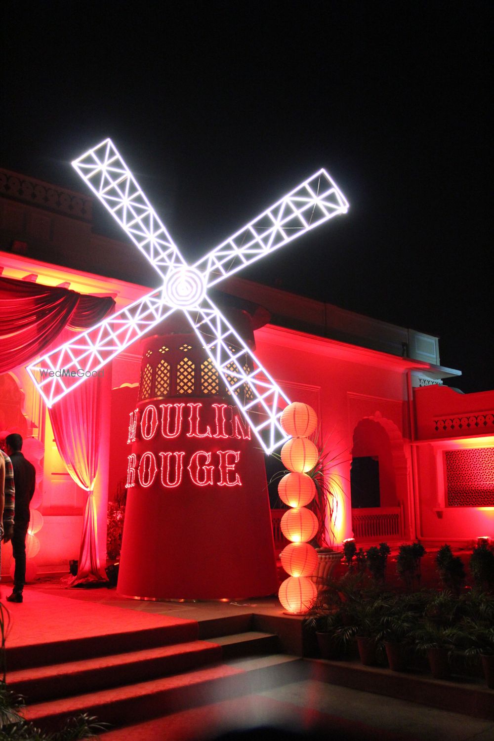 Photo From Moulin Rouge - Welcome Dinner - By Comme Sogno Vero by Ankiit Malhotra