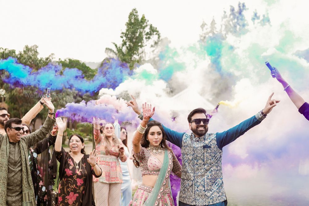 Photo From Aishwarya & Nikhil, Mehendi & Sangeet Ceremony - By Pinakin Studios