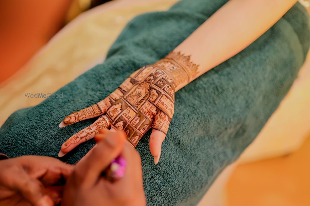 Photo From Niska's Mehendi Ceremony & Cocktails - By Pinakin Studios