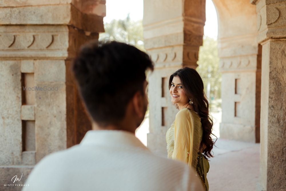 Photo From Vartika Aniket Pre Wedding - By Misty Visuals