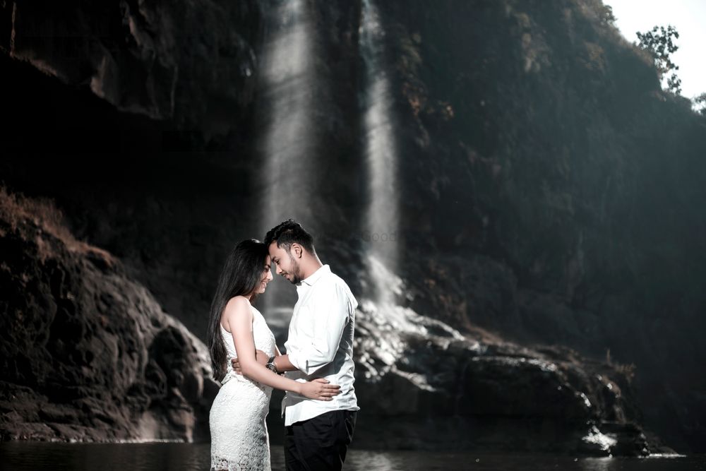 Photo From Shubham & Ayushi - Prewedding - By CFI Photography