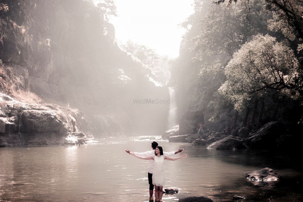 Photo From Shubham & Ayushi - Prewedding - By CFI Photography