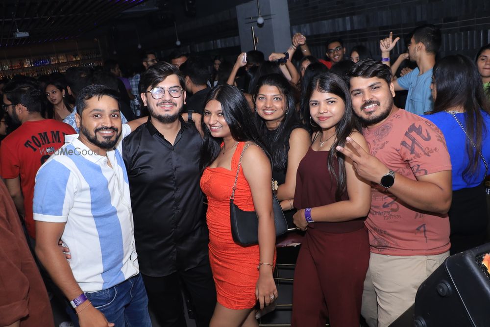 Photo From DJ Santy – Live at Tierra Kitchen & Bar, Worli - By DJ Santy