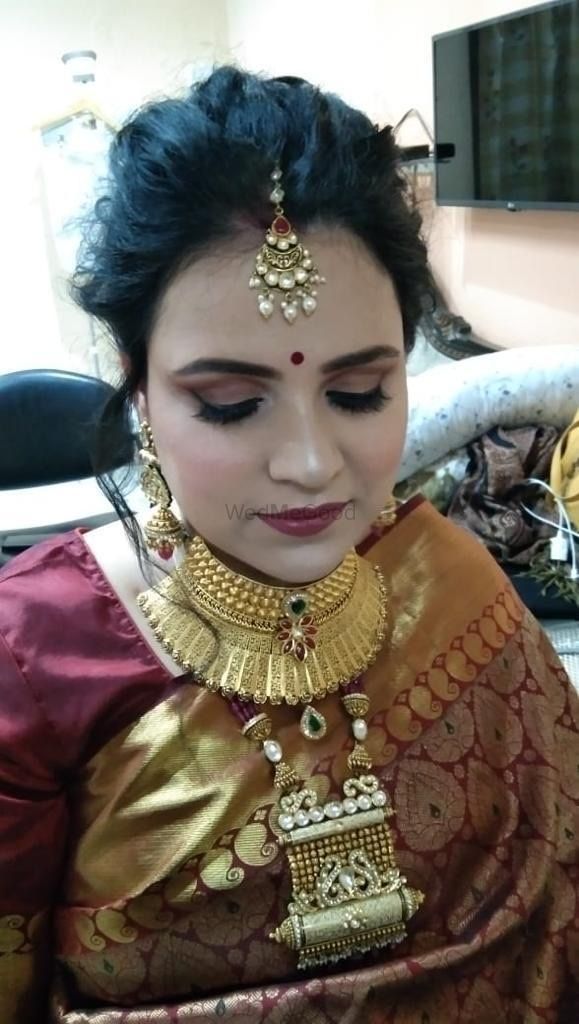 Photo From Party Makeup - By VLCC Salon, Bhelupur