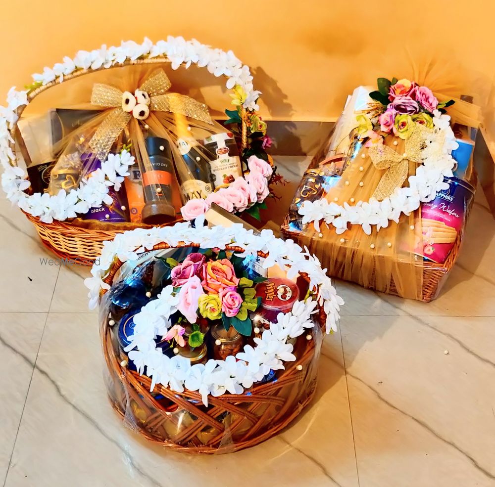 Photo From Decorated Baskets - By Glitterzz Creatio