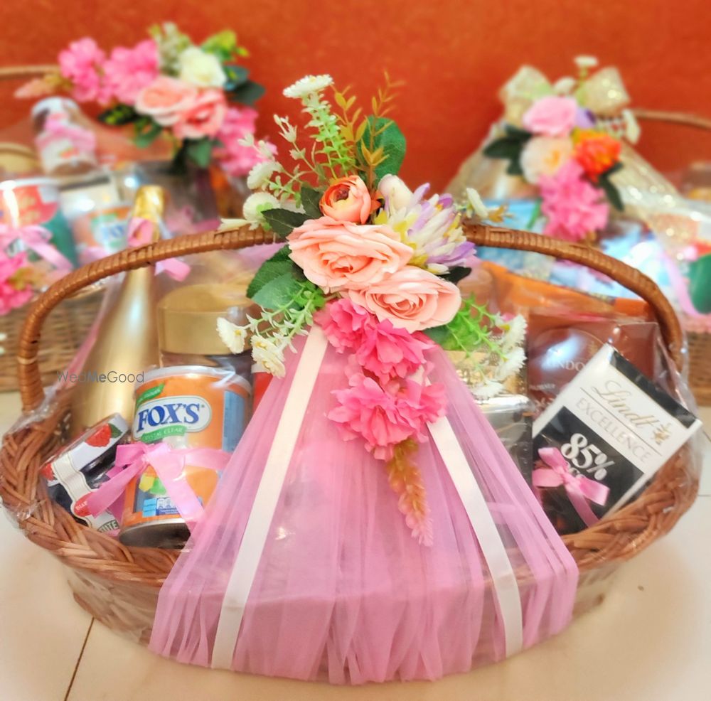 Photo From Decorated Baskets - By Glitterzz Creatio