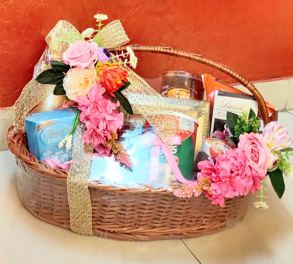 Photo From Decorated Baskets - By Glitterzz Creatio
