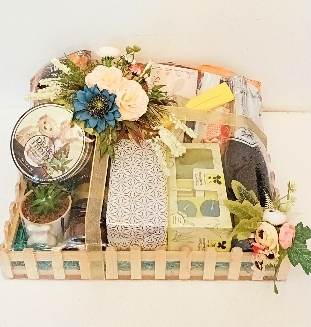 Photo From Decorated Baskets - By Glitterzz Creatio