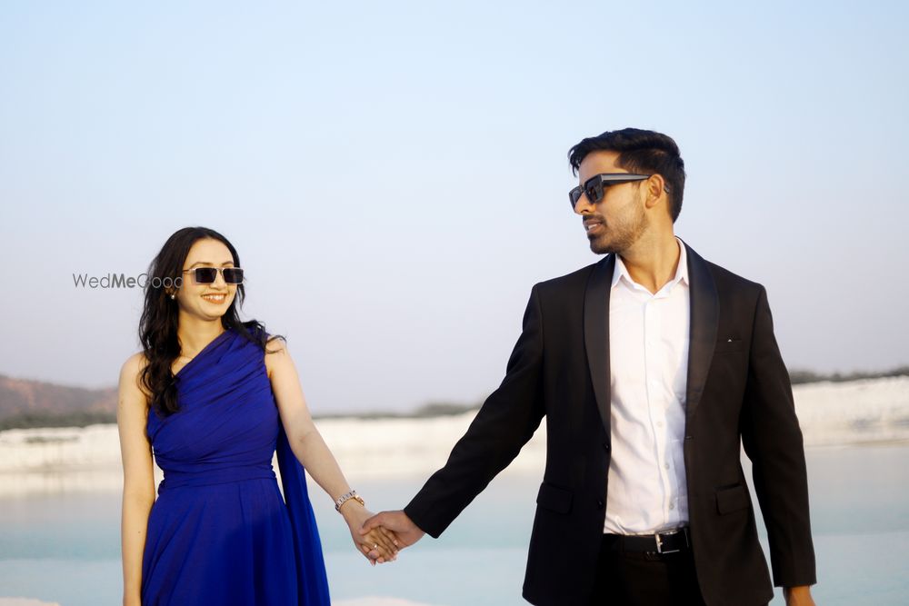 Photo From Pre-wedding - By Lens Queen Photography