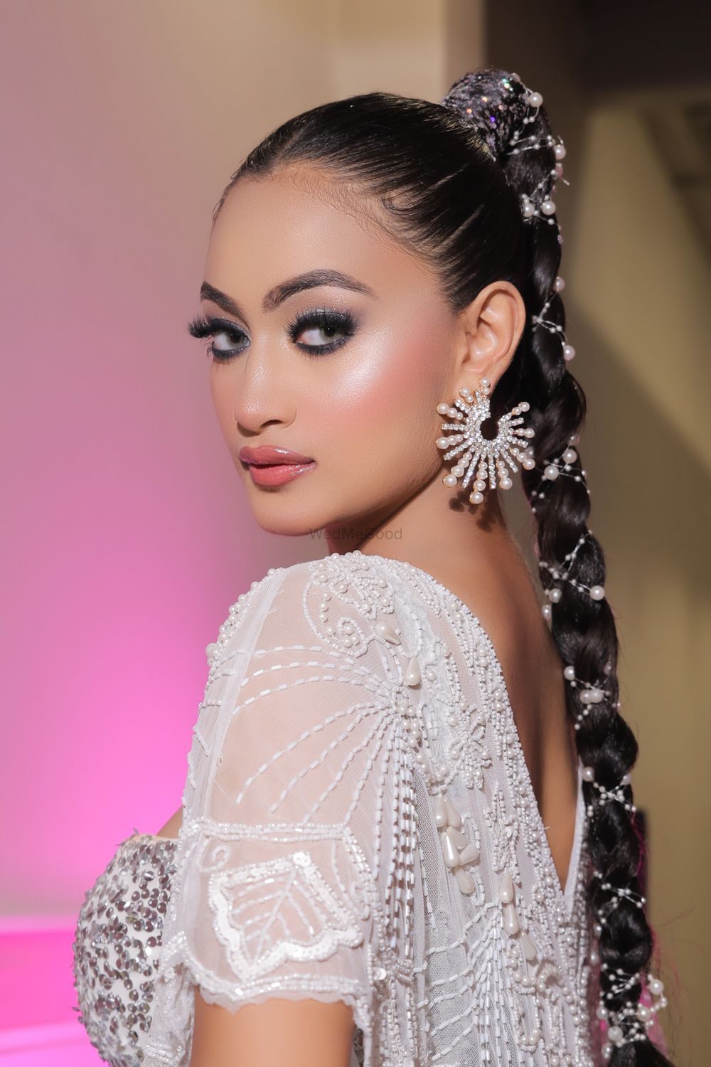 Photo From glam look - By Meenakshi Dutt Makeovers