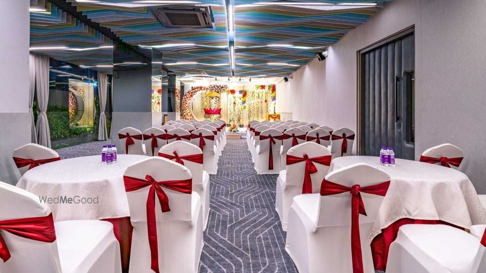Hotel B Plus L