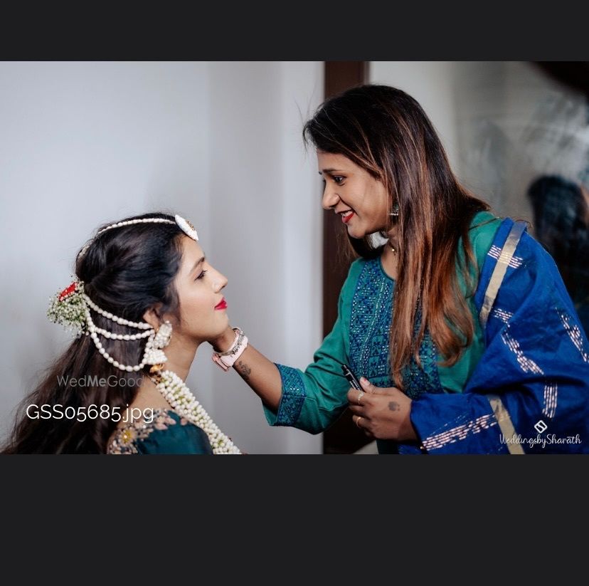 Photo From Rupali baby shower makeup - By Makeover by Tanvi