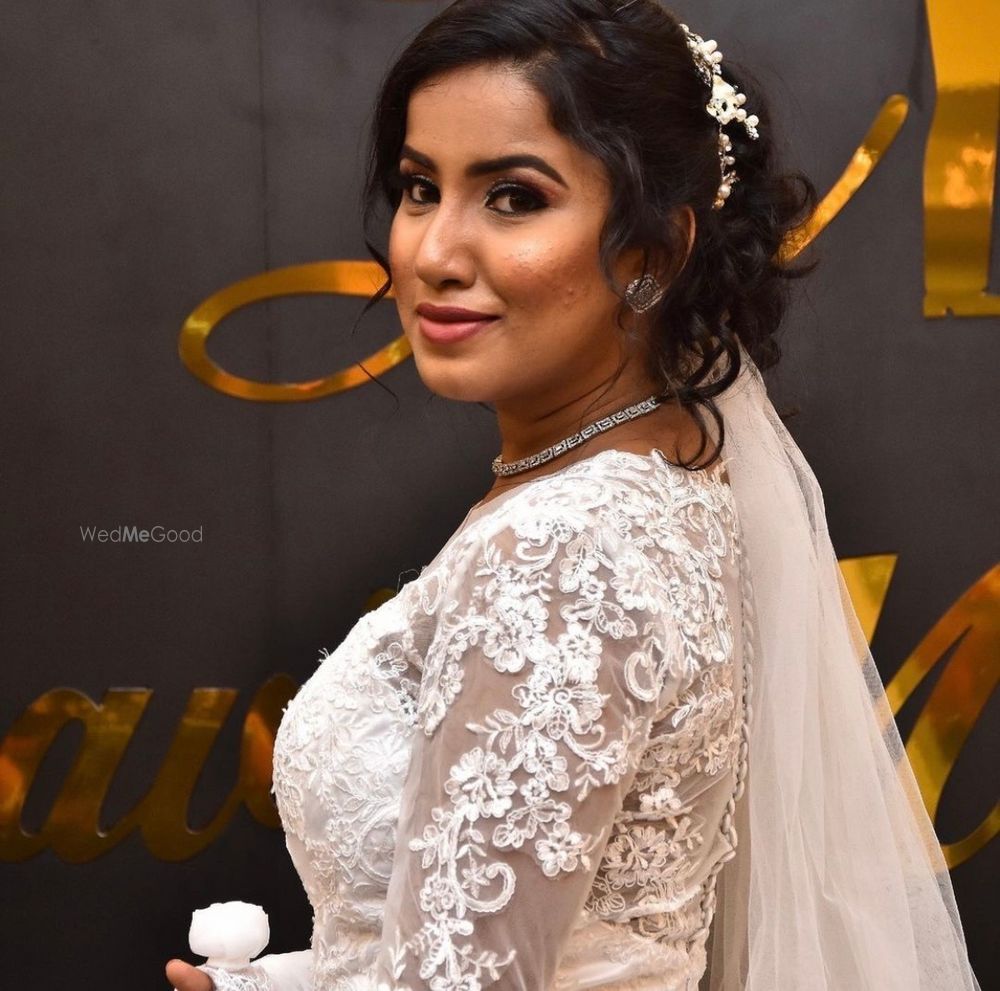 Photo From Aneesha Christian Bridal Look  - By Butterflies In My Stomach