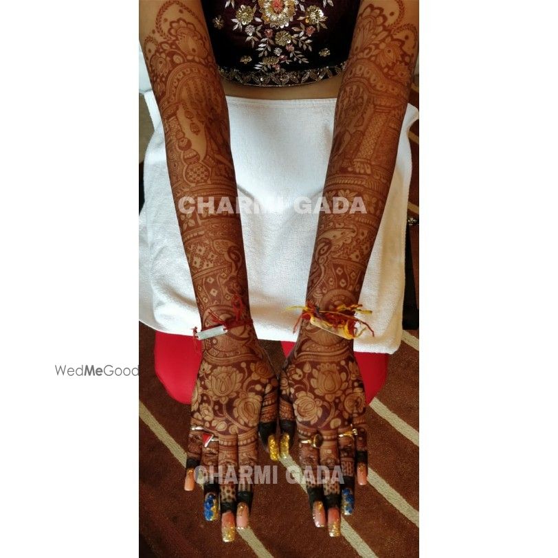 Photo From COLOUR EFFECT OF MEHENDI - By Charmi Mehandi Artist