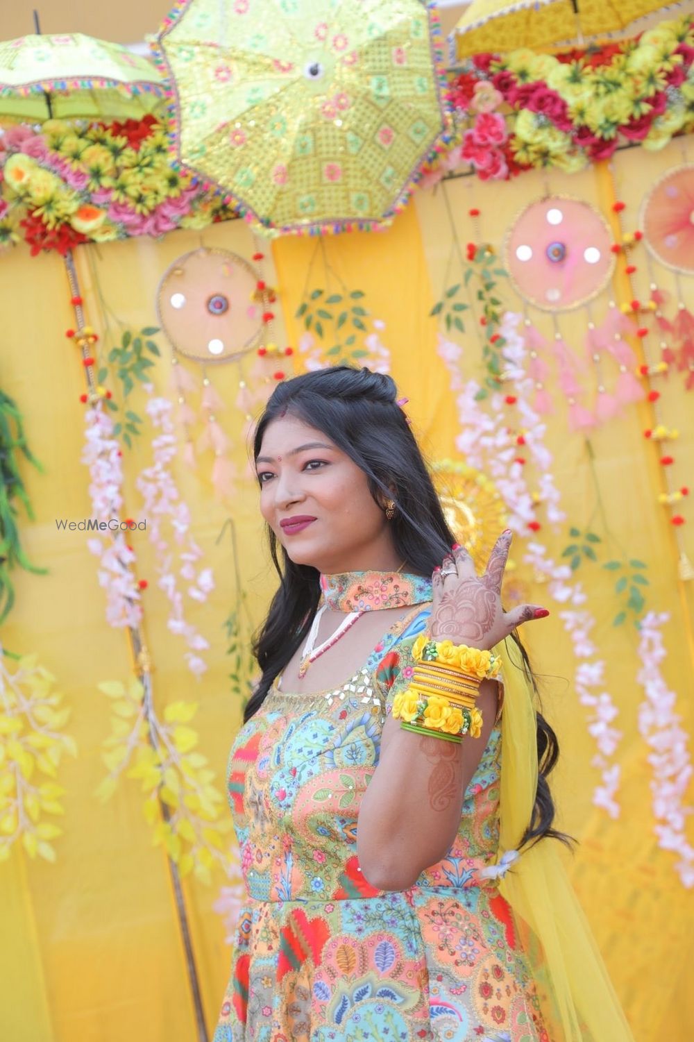 Photo From Haldi & Mehendi Makeup  - By Lakshika Makeover