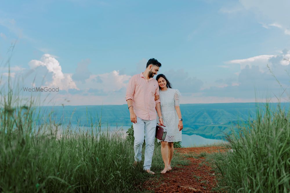 Photo From Akshay & Shraddha - By Tejas Shinde Photography