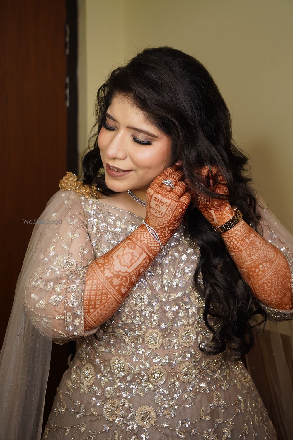 Photo From kolkata bride  - By Vartika Bhatia Makeovers