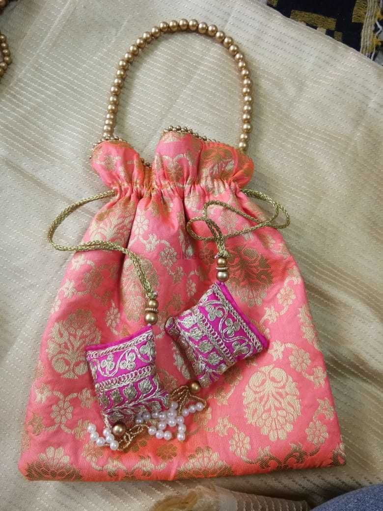 Photo From Gift Potlis & Clutches - By Miraya Arts