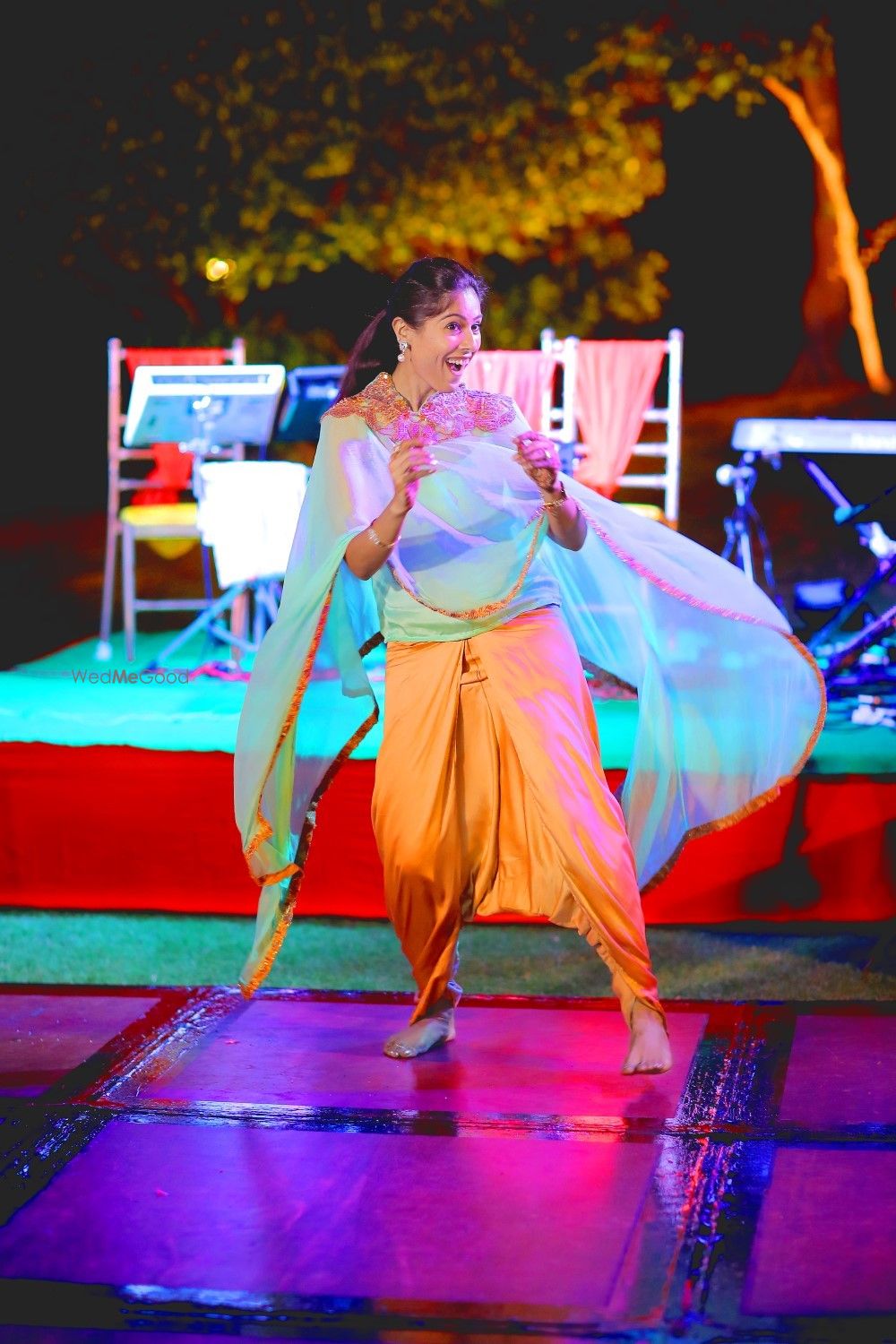 Photo From The Royal Mehandi with The Bride & Bridemaids - By Vivekk Vikas Photography 