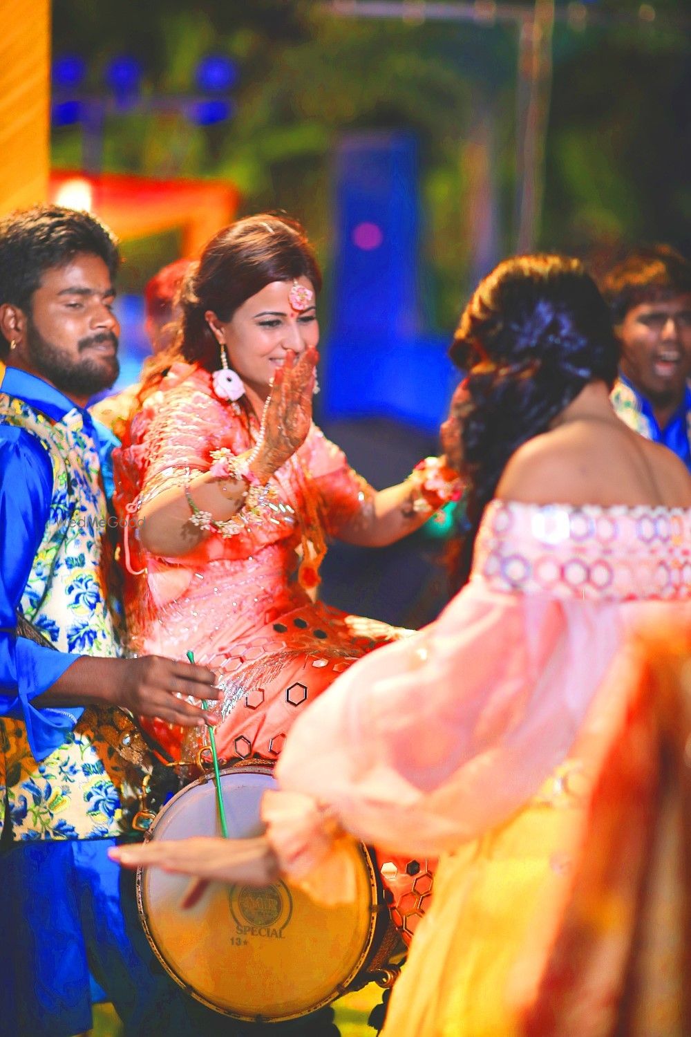 Photo From The Royal Mehandi with The Bride & Bridemaids - By Vivekk Vikas Photography 
