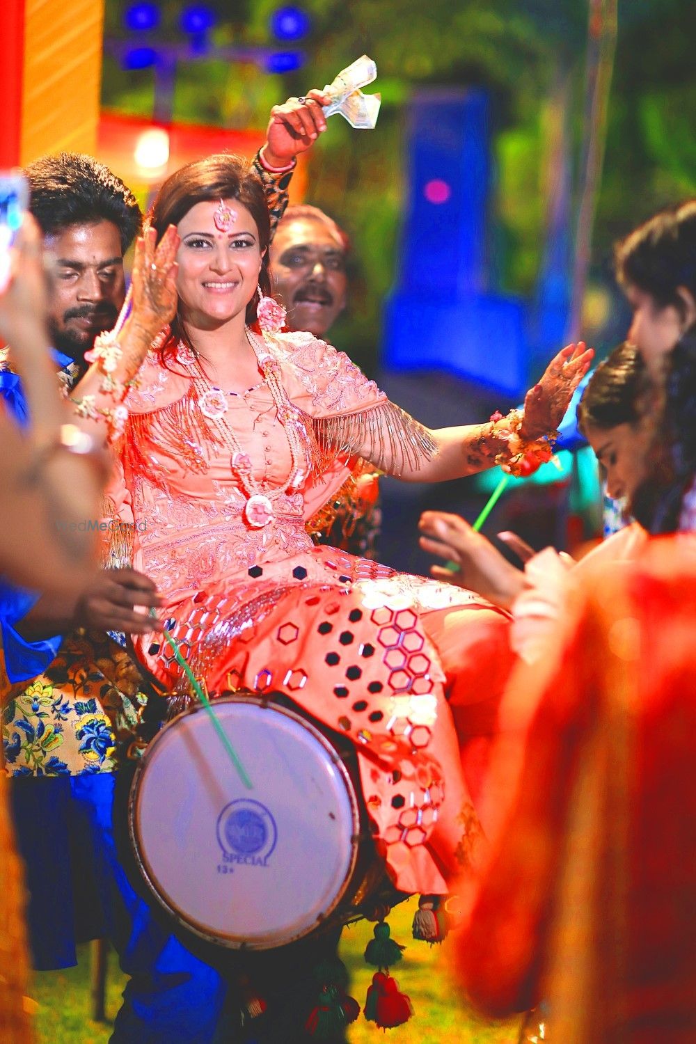 Photo From The Royal Mehandi with The Bride & Bridemaids - By Vivekk Vikas Photography 